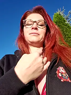 Offline die-EinHORNY-WG on StripChat