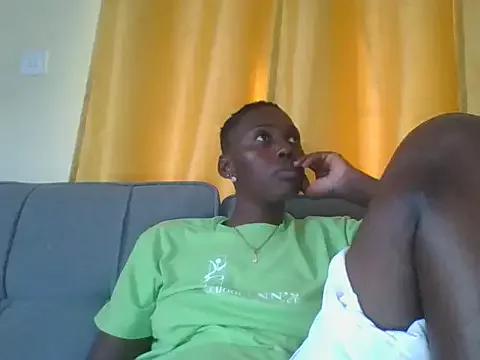 Dizzydose from StripChat