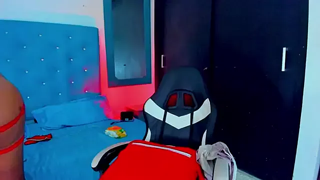 Offline Dollperverthot on StripChat