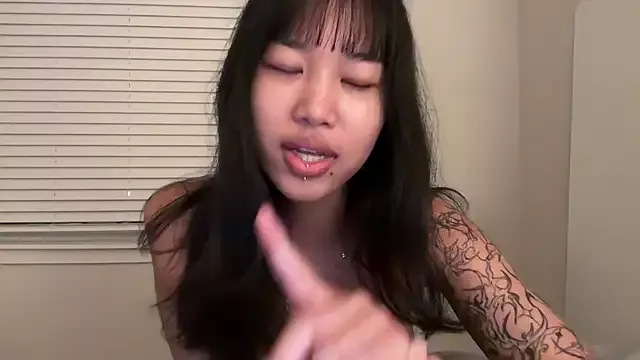 donna_creamteam on StripChat