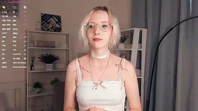 DreammDollt from StripChat is Private