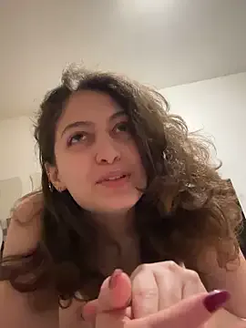 DreamThickCouple on StripChat