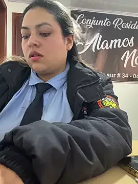 Offline DULCE__26 on StripChat