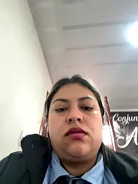 Offline DULCE__26 on StripChat