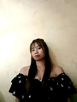 Offline Dung-Thao19 on StripChat