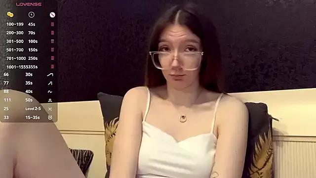 EarlineRas from StripChat is Private