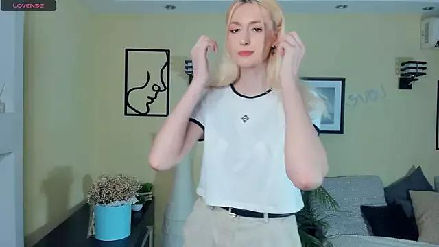 EasterBlink from StripChat is Freechat