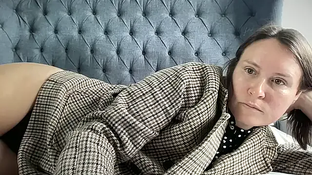 Offline eatmypie69 on StripChat