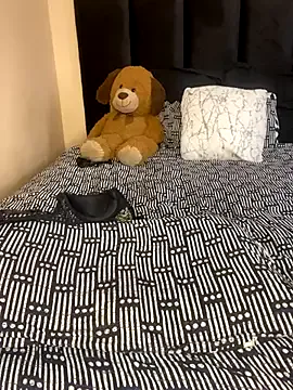 Offline Ebony_Warlock_ on StripChat