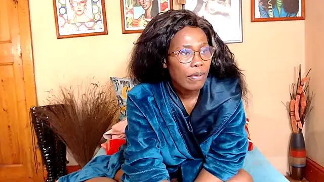 Offline ebonyassbest4u on StripChat