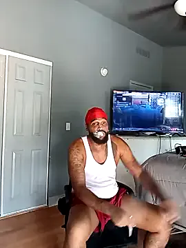 Offline EbonyKing69 on StripChat