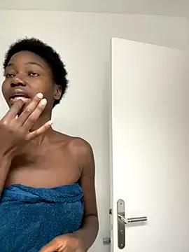 ebonysweetyy from StripChat is Freechat