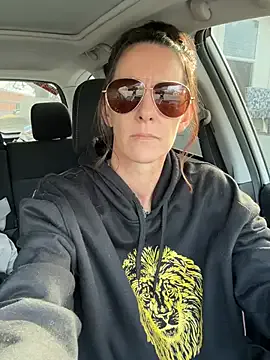 Edens_Promise on StripChat