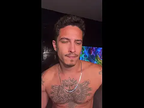 Offline EduXavier26 on StripChat