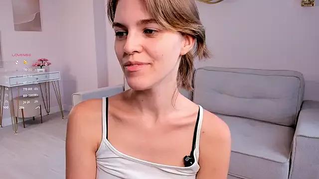 EleneButton from StripChat