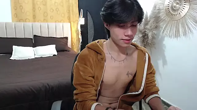 Offline Elio-cam on StripChat