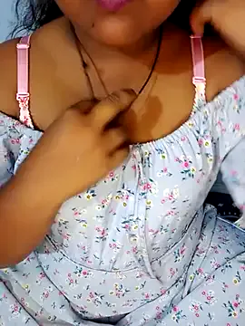 Offline Elisha__Decer on StripChat