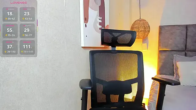 Offline elizabeth_20 on StripChat