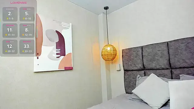 Offline elizabeth_20 on StripChat