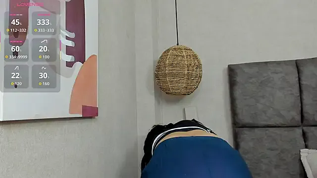 Offline elizabeth_20 on StripChat