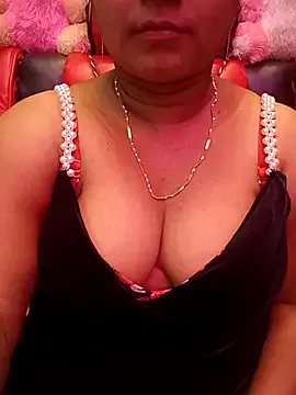 ella_mariya on StripChat 