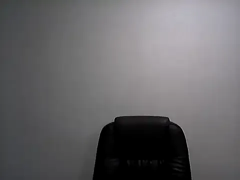 EllaLove2277 on StripChat 