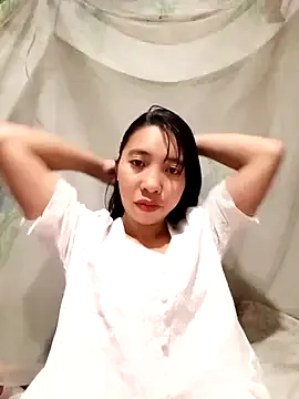 Offline emaame68 on StripChat