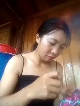 Offline emaame68 on StripChat