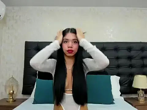 Offline EmaGarcess on StripChat