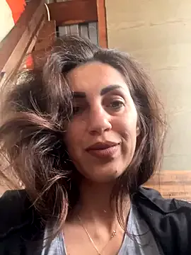 Freechat EmaSkyes on StripChat