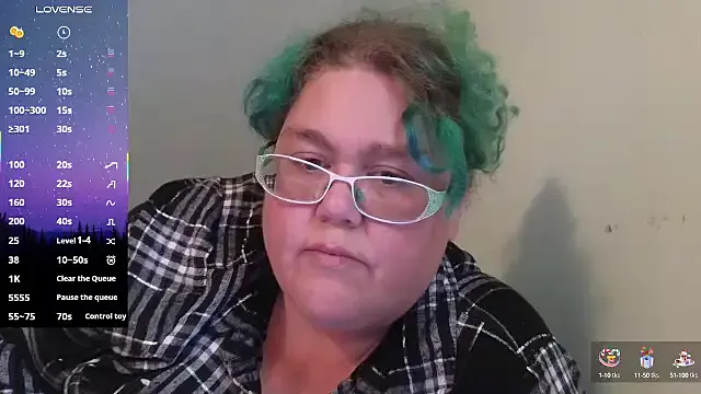 EmberCum on StripChat 