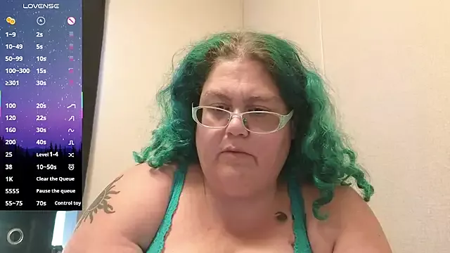 EmberCum on StripChat 