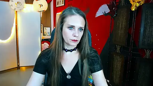 Offline EmiliaBedy on StripChat