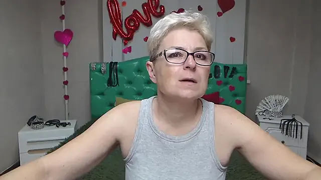 Offline EmiliaGree on StripChat