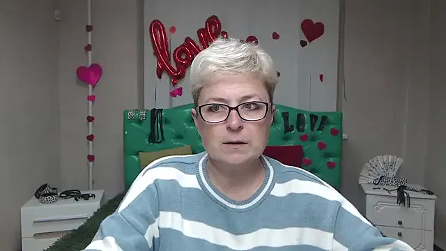 Offline EmiliaGree on StripChat