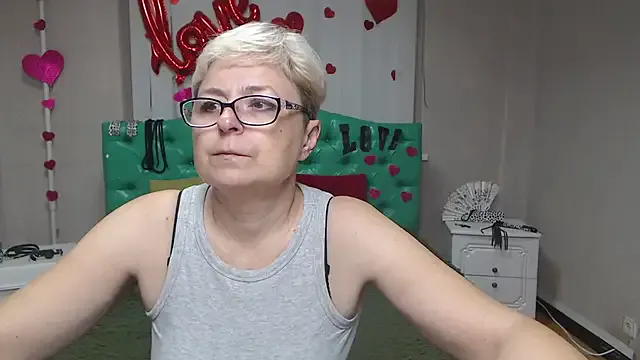 Offline EmiliaGree on StripChat