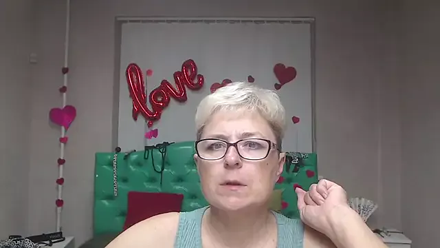 Offline EmiliaGree on StripChat