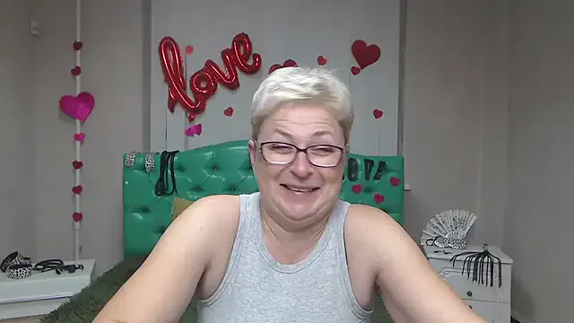 Offline EmiliaGree on StripChat