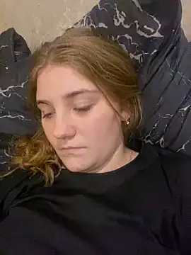 Offline Emily_Sweety__ on StripChat