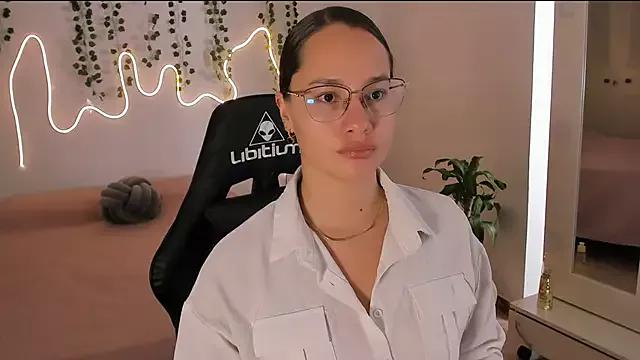 emmaTorres1 from StripChat