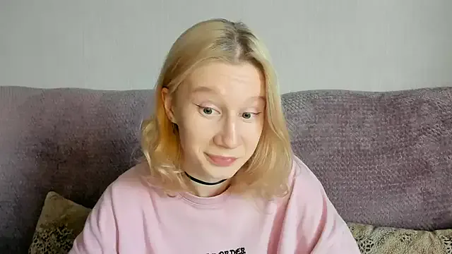 Offline EnigmaSee on StripChat