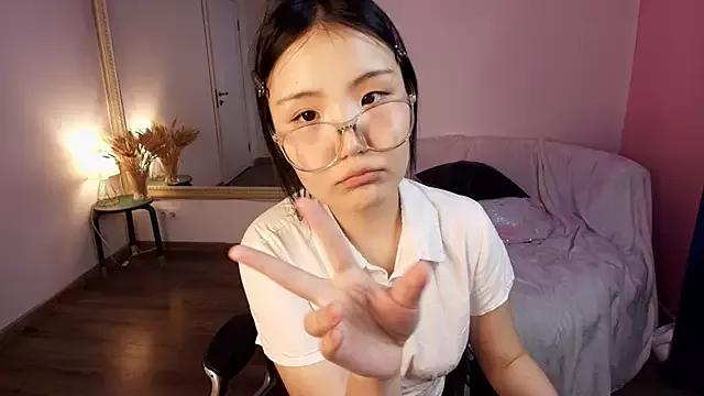 Erikawai from StripChat is Freechat