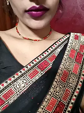 Offline Eshwari_Chopra on StripChat