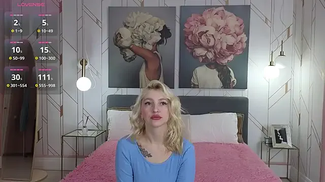 Offline Eva__Summer on StripChat