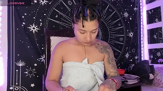 Offline Eva_Lee_ on StripChat