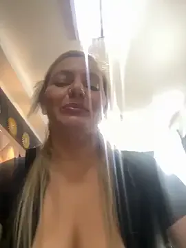 Offline EvaBellucci_ on StripChat