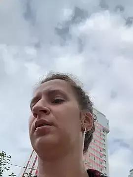 EvvaMur from StripChat is Freechat