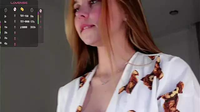 Offline FalineDowlen on StripChat