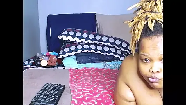 fatafricanqueen on StripChat 