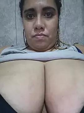 federica_bigboobs from StripChat